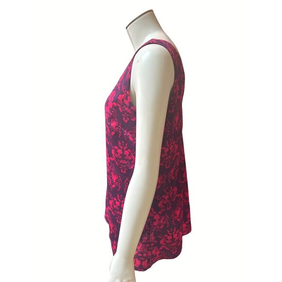 Cabi Red Floral Layered Sleeveless Blouse All Polyester Top Stylish Comfortable - Picture 2 of 10